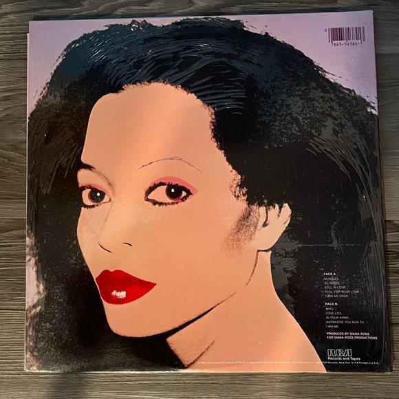 Diana Ross Silk Electric Vinyl Record/Album with Inserts - Picture 2 of 5